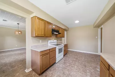 14906 Quaking Aspen Drive, Tomball, TX 77377 - Photo 12