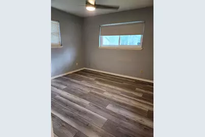 13279 Southshore Drive, Conroe, TX 77304 - Photo 14