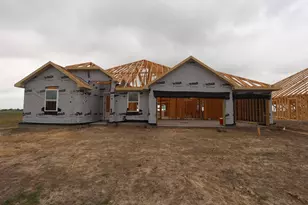 12019 Old Fashion Cir, Mont Belvieu, TX 77535 - Photo 2
