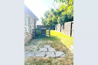 12310 Fern Meadow Drive, Stafford, TX 77477 - Photo 14