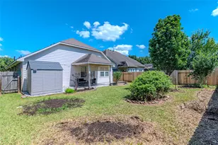 8619 Debbie Terrace Dr, Cypress, TX 77433 - Photo 10
