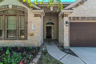 8619 Debbie Terrace Dr, Cypress, TX 77433 - Photo 6