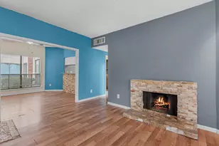 10179 Oakberry St, Houston, TX 77042 - Photo 8