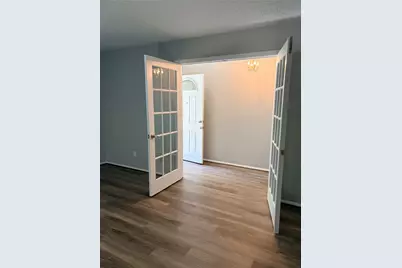 15930 Buccaneer Lane, Houston, TX 77062 - Photo 6
