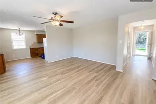 15930 Buccaneer Ln, Houston, TX 77062 - Photo 6