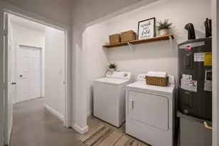 1020 10th St, Hempstead, TX 77445 - Photo 24