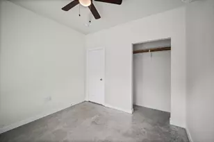 1020 10th St, Hempstead, TX 77445 - Photo 22