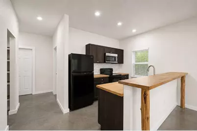 1020 10th Street, Hempstead, TX 77445 - Photo 10