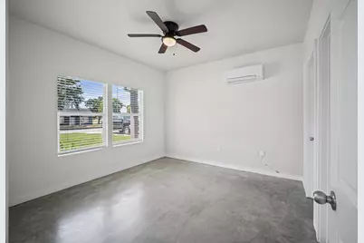 1020 10th Street, Hempstead, TX 77445 - Photo 14