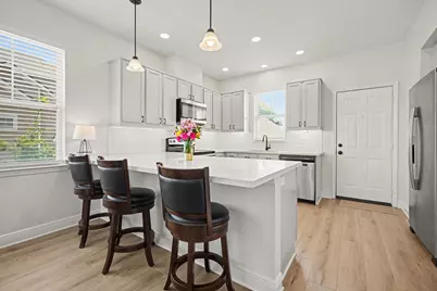 4506 N Live Oak Circle, Galveston, TX 77550 - Photo 6
