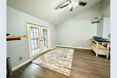 8918 Bissonnet Street #402, Houston, TX 77074 - Photo 12