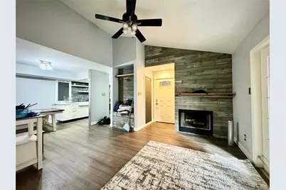 8918 Bissonnet Street #402, Houston, TX 77074 - Photo 2