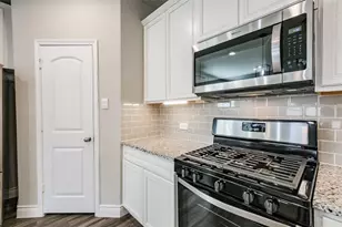 1173 Courteous Crk Dr, Montgomery, TX 77316 - Photo 12