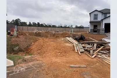 2402 Forshire Road, Conroe, TX 77306 - Photo 2