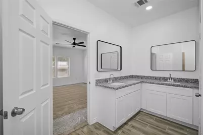 9932 Fillmore Street, Houston, TX 77029 - Photo 22