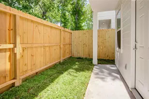 9932 Fillmore St, Houston, TX 77029 - Photo 26