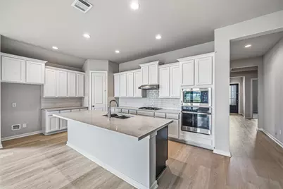 7623 Coral Lake Drive, Cypress, TX 77433 - Photo 14