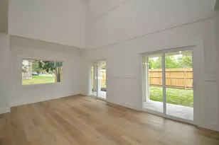 1207 Martin St, Houston, TX 77018 - Photo 10