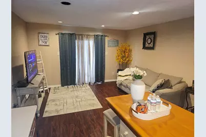 580 Pleasure Island Boulevard #207, Port Arthur, TX 77640 - Photo 4