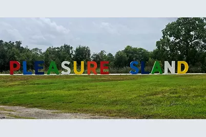 580 Pleasure Island Boulevard #207, Port Arthur, TX 77640 - Photo 16