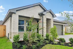 12018 Marlin Strait Dr, Baytown, TX 77523 - Photo 2