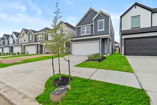 2630 Afton Hts Wy, Houston, TX 77051 - Photo 2