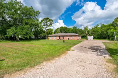 1857 County Road 99, Alvin, TX 77511 - Photo 2
