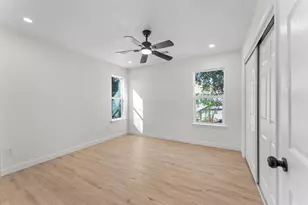 11003 Landsbury Ct, Houston, TX 77099 - Photo 24