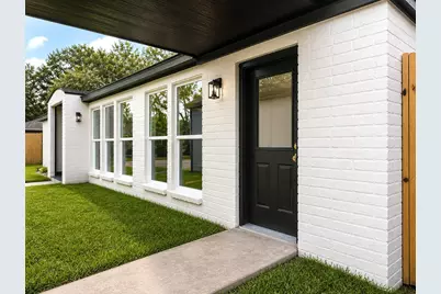 1722 Cherry Bend Drive, Houston, TX 77077 - Photo 4