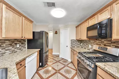 9250 Strawberry Cactus Loop, Houston, TX 77064 - Photo 2