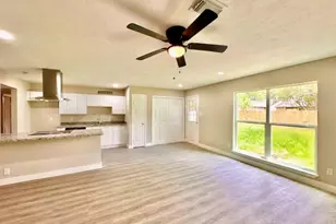 4819 Porter Ridge Dr, Houston, TX 77053 - Photo 4