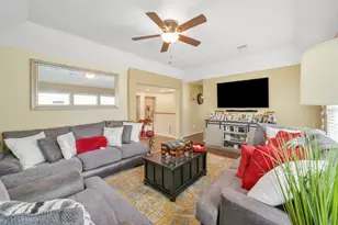 2103 Blue Water Bay Dr, Katy, TX 77494 - Photo 32