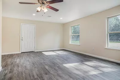 31803 Pleasant Valley Road, Magnolia, TX 77354 - Photo 18