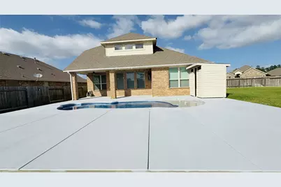 14227 Irvine Ranch Trail, Conroe, TX 77384 - Photo 2
