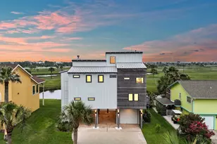 13957 Grambo Blvd, Galveston, TX 77554 - Photo 4