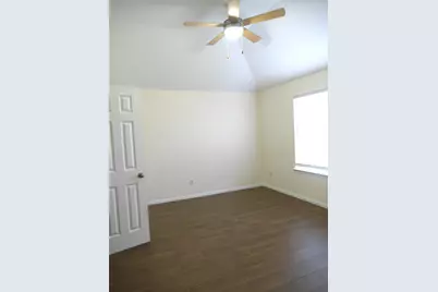 16327 Bettong Court, Sugar Land, TX 77498 - Photo 12