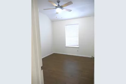 16327 Bettong Court, Sugar Land, TX 77498 - Photo 10