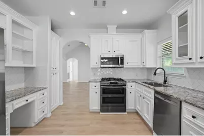 12961 Pelican Boulevard, Willis, TX 77318 - Photo 10