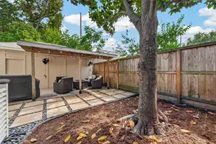 730 E 17th St, Houston, TX 77008 - Photo 50