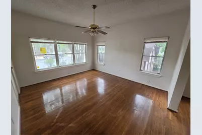1226 W Gray Street #2, Houston, TX 77019 - Photo 6