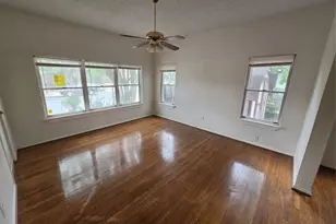 1226 W Gray St, Houston, TX 77019 - Photo 6