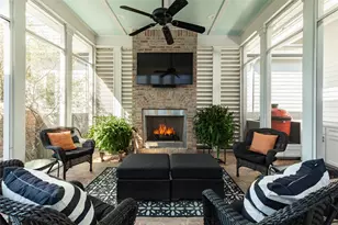 7 Caroline St, Galveston, TX 77554 - Photo 34