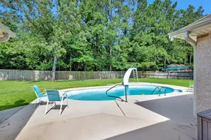 262 Creekwood Dr, Huntington, TX 75949 - Photo 38