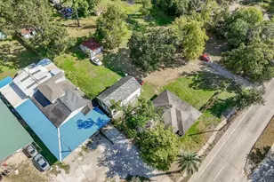 2413 E Crosstimbers St, Houston, TX 77093 - Photo 4