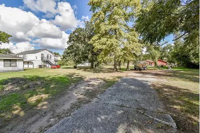 2413 E Crosstimbers Street, Houston, TX 77093 - Photo 18