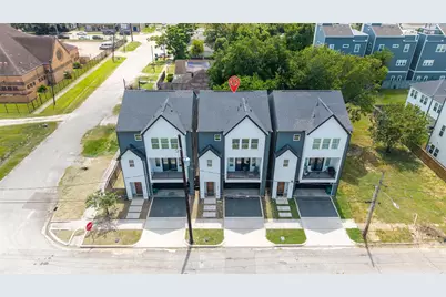 2618 McLlhenny Street, Houston, TX 77004 - Photo 2