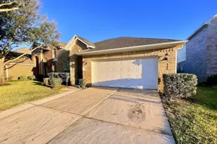 6715 Pheasant Oak Dr, Houston, TX 77083 - Photo 2