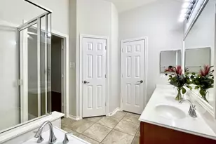 6715 Pheasant Oak Dr, Houston, TX 77083 - Photo 18