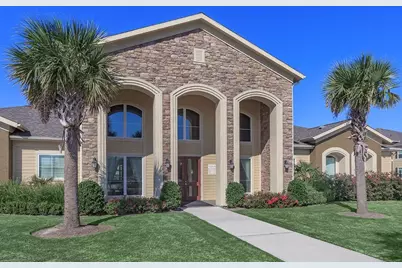 332 Independence Drive #80, Port Lavaca, TX 77979 - Photo 2