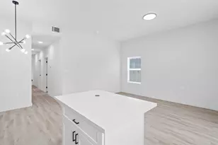 9725 Kerr St, Houston, TX 77029 - Photo 18
